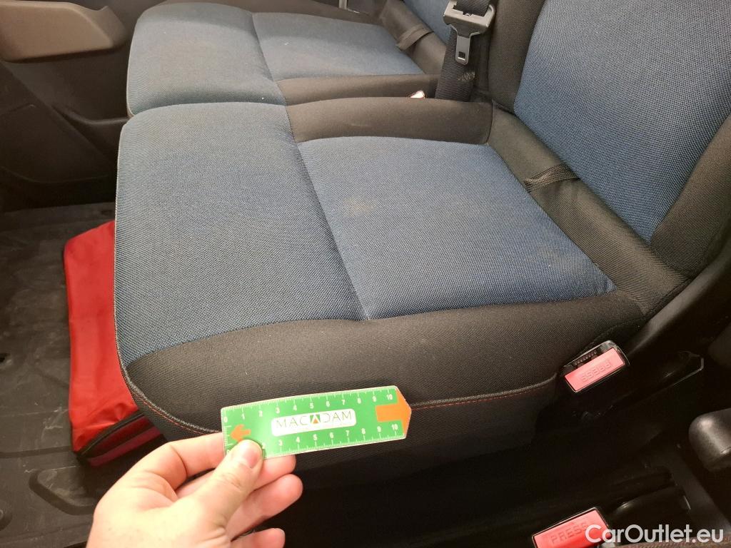  Renault  Master RENAULT  VU 4p Fourgon FG GCf TracF3500 L2H2 Energy dCi135 #29