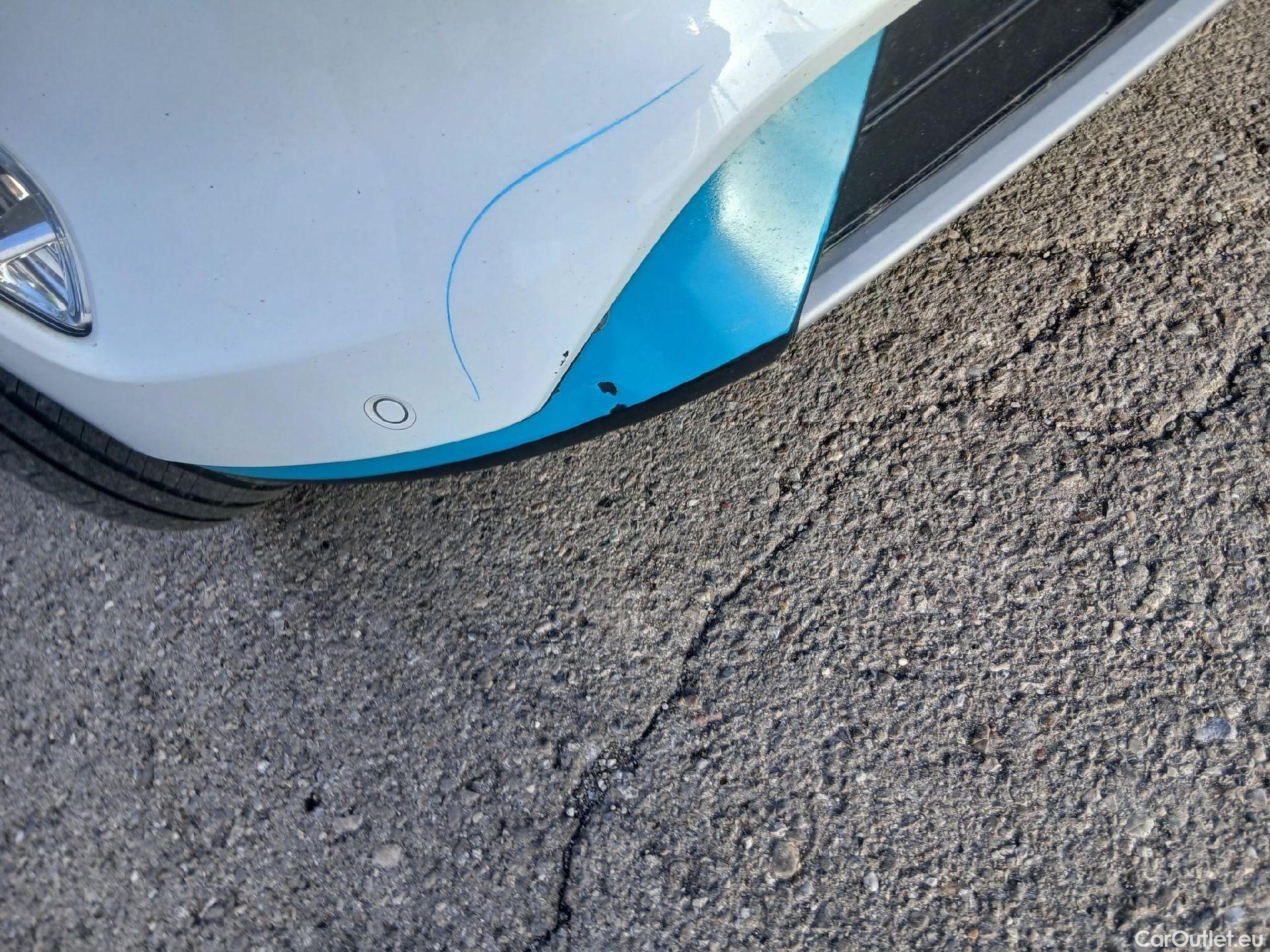  Ford  Kuga FORD  / 2019 / 5P / todoterreno Titanium 2.5 Duratec PHEV 165kW Auto #9