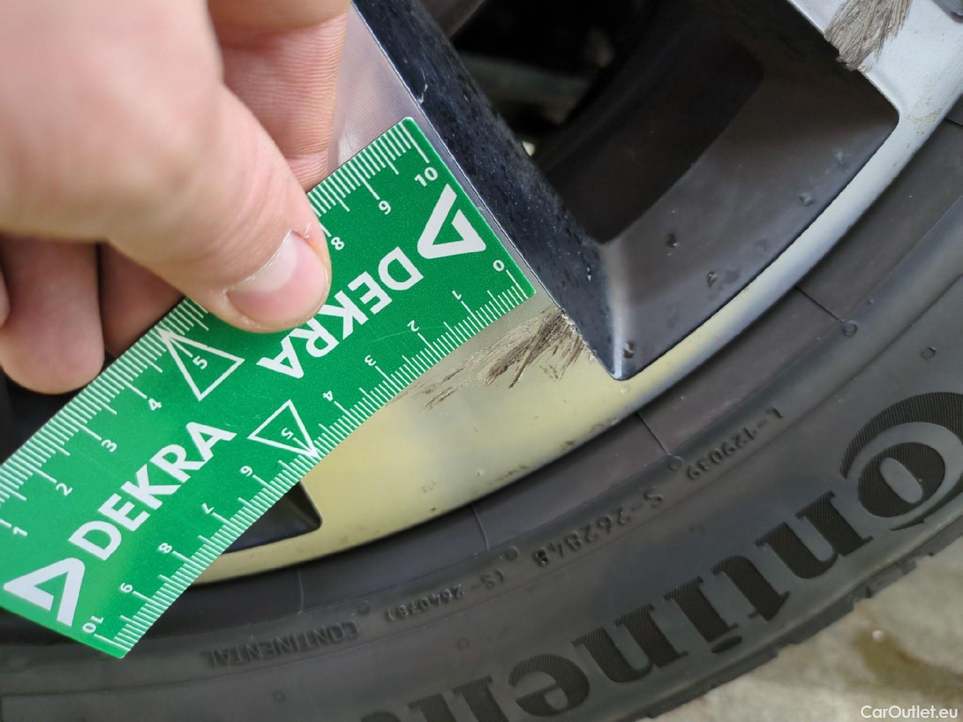  Renault  Captur  5p Crossover Business dCi 90 / TRANSFO VP/VF #16