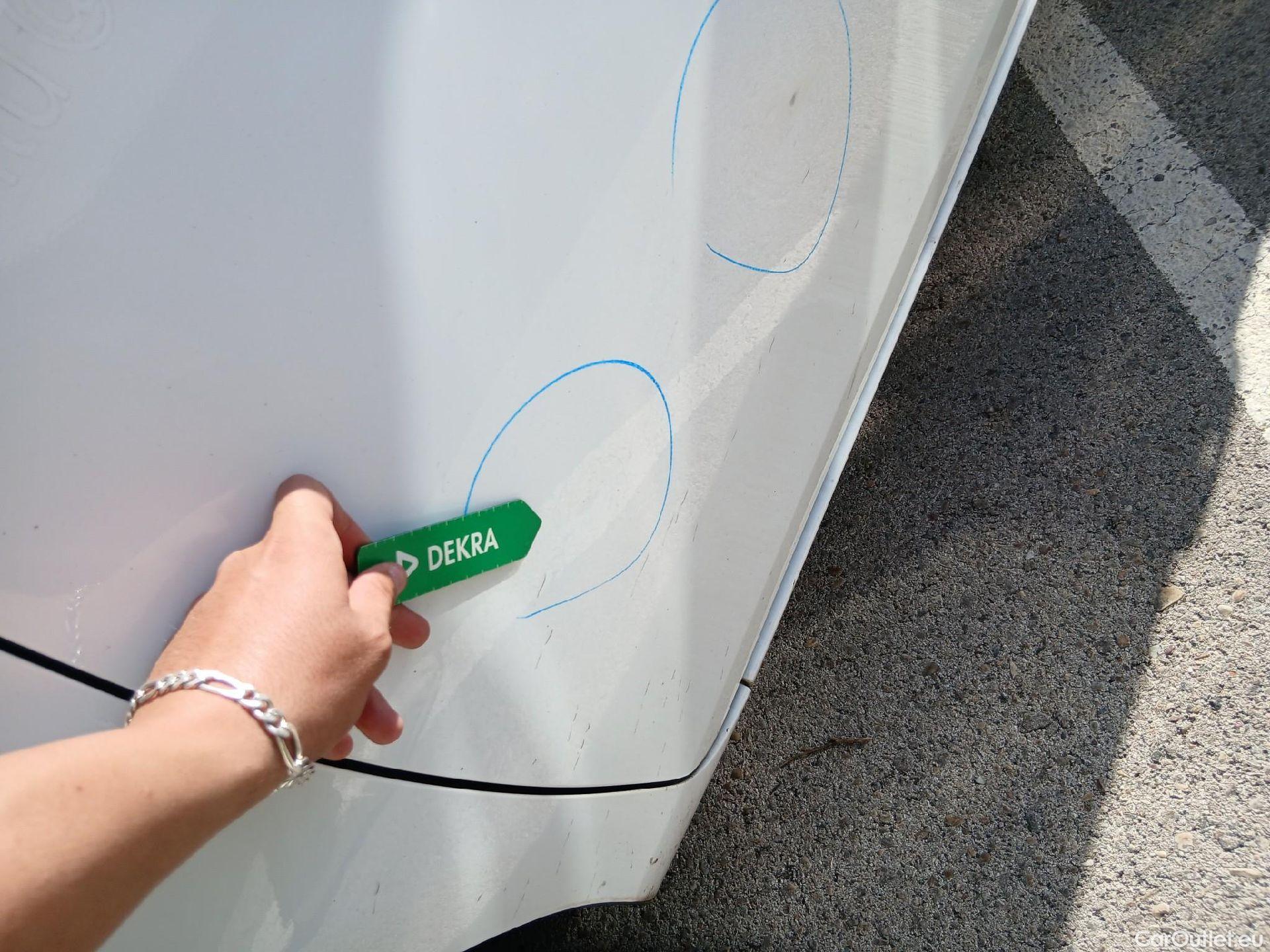  Toyota  Auris TOYOTA  / 2015 / 5P / berlina con portón 1.8 140H Hybrid Business #18