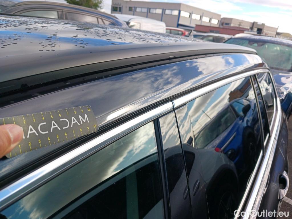  Volkswagen  Passat VOLKSWAGEN  / 2019 / 5P / familiar Variant Executive 2.0 TDI 110kW DSG #44