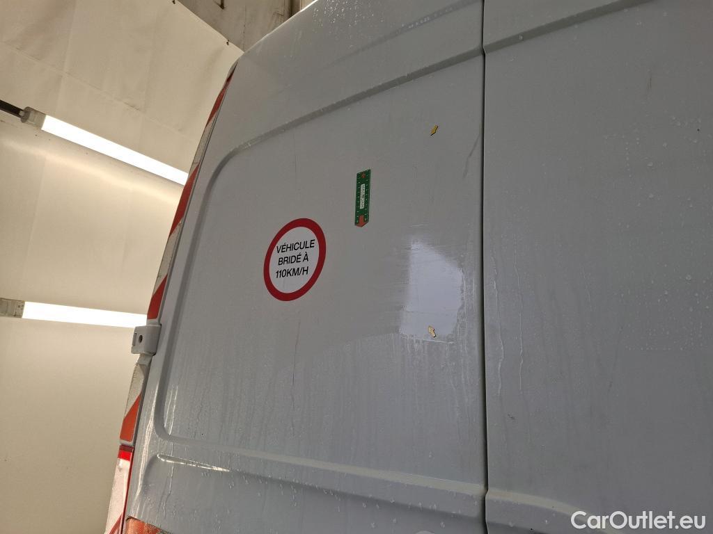  Renault  Master RENAULT  VU 4p Fourgon FG GCf TracF3500 L2H2 Energy dCi135 #16