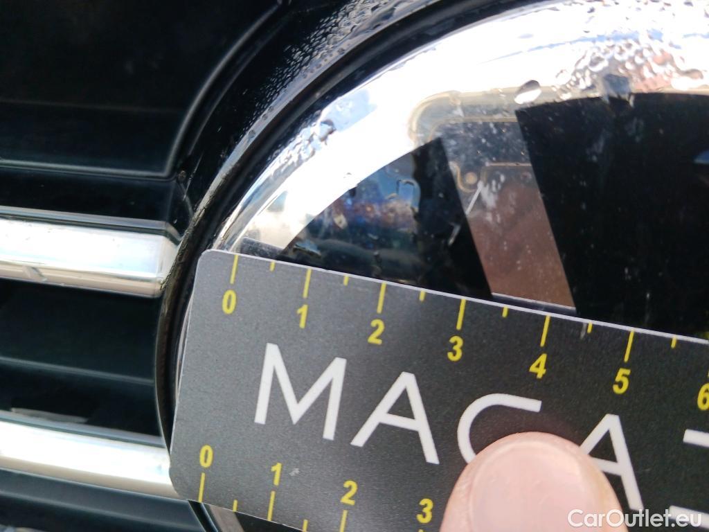  Volkswagen  Passat VOLKSWAGEN  / 2019 / 5P / familiar Variant Executive 2.0 TDI 110kW DSG #34