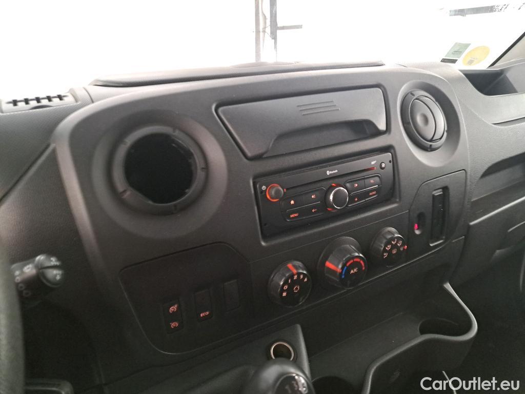  Renault  Master RENAULT  / 2014 / 4P / Fourgon tôlé &FG GCf Trac F3300 L1H1 dCi 110 Euro6 #31