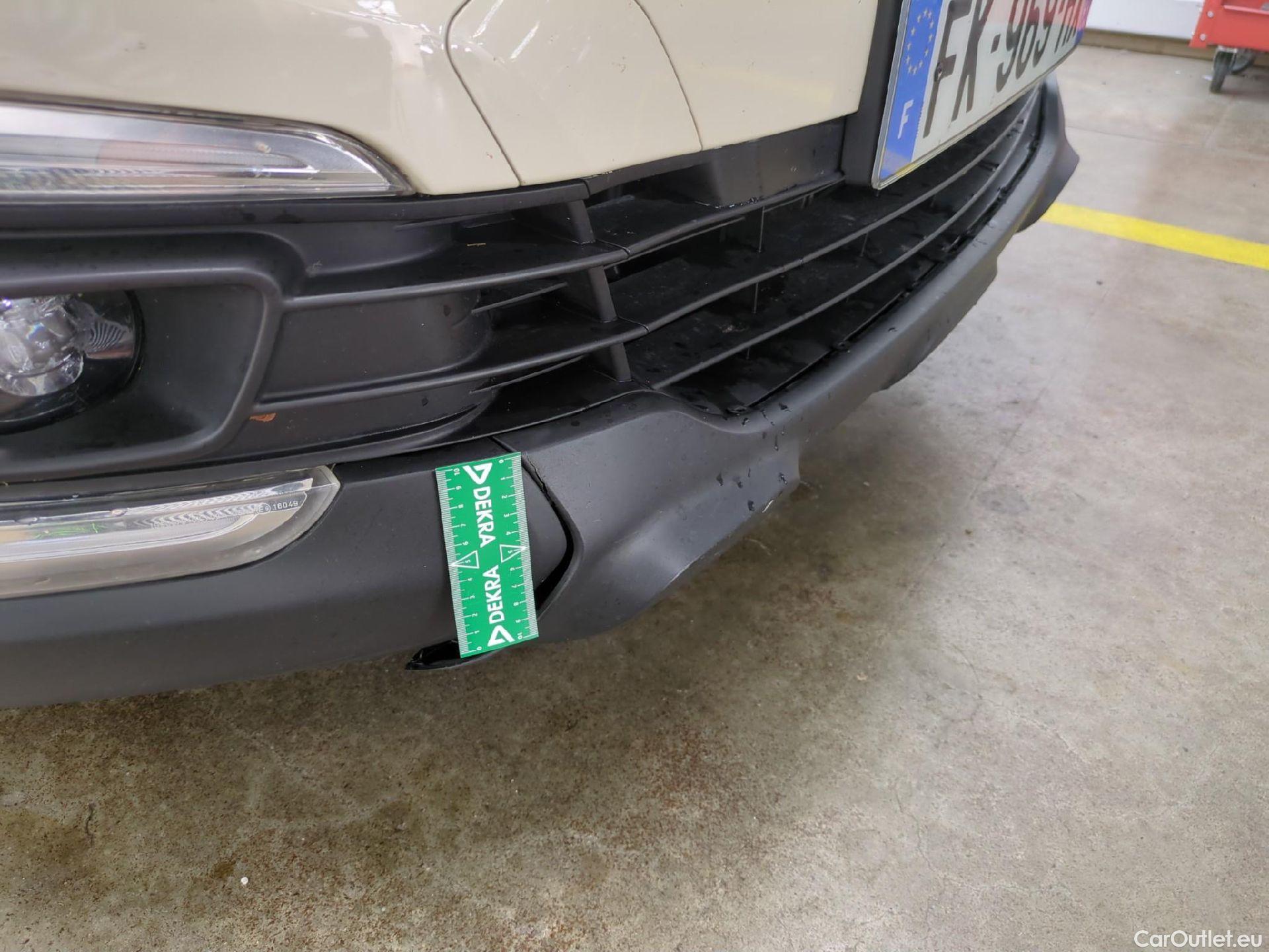  Renault  Captur  5p Crossover Business dCi 90 / TRANSFO VP/VF #40