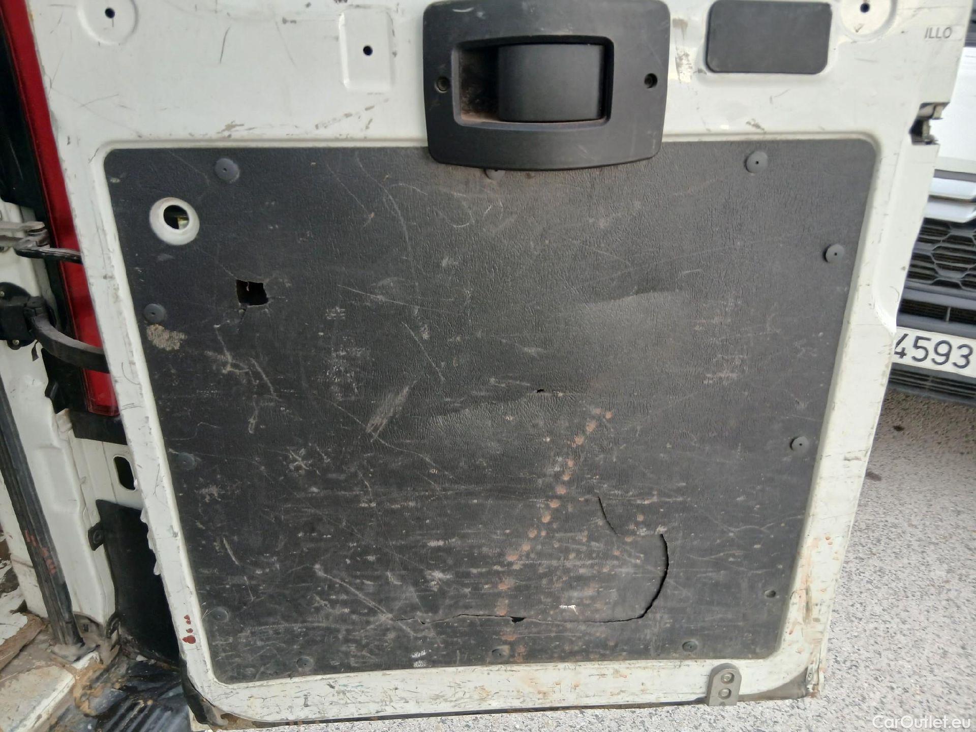  Citroen  Jumper CITROEN  / 2014 / 4P / furgón BlueHDi 96KW (130CV) Furgón 35L2H2 #11