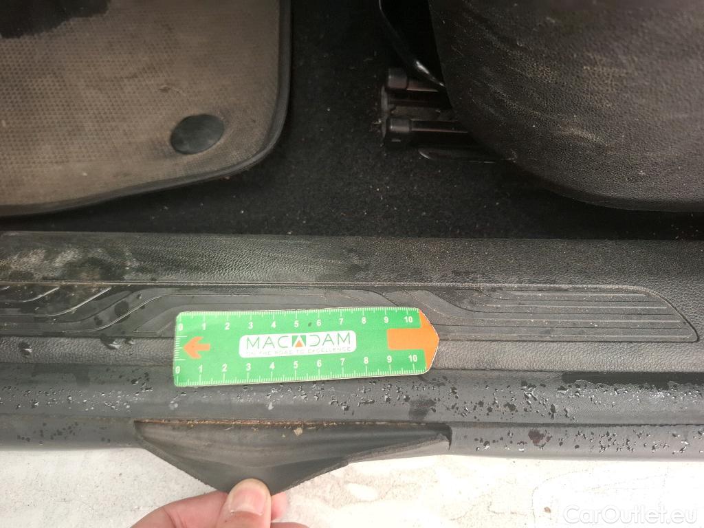  Renault  Megane  IV Berline 5pt. Société Air 1.5 dCi 90CV BVM6 E6 #53