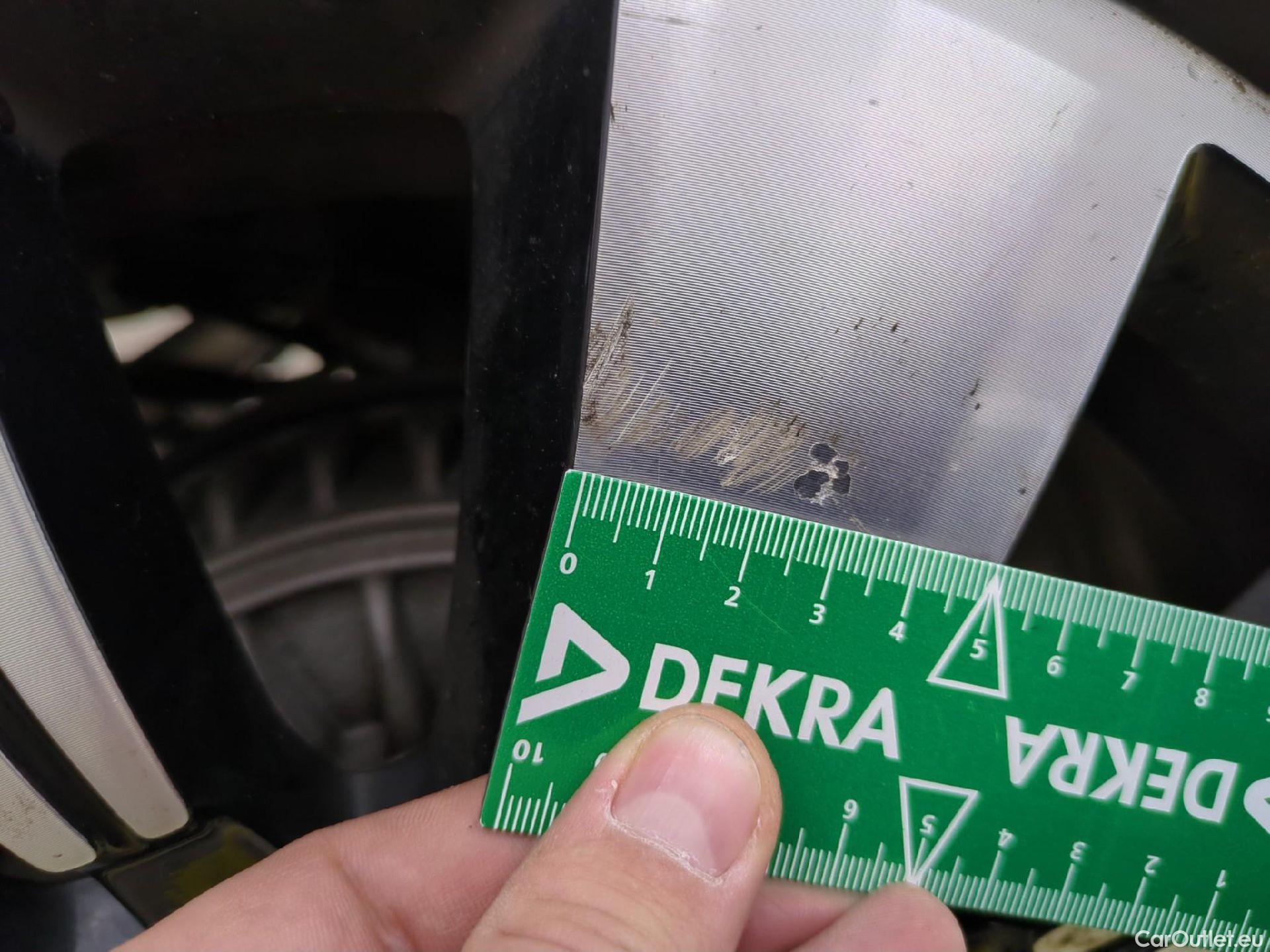  Renault  Captur  5p Crossover Business dCi 90 / TRANSFO VP/VF #22