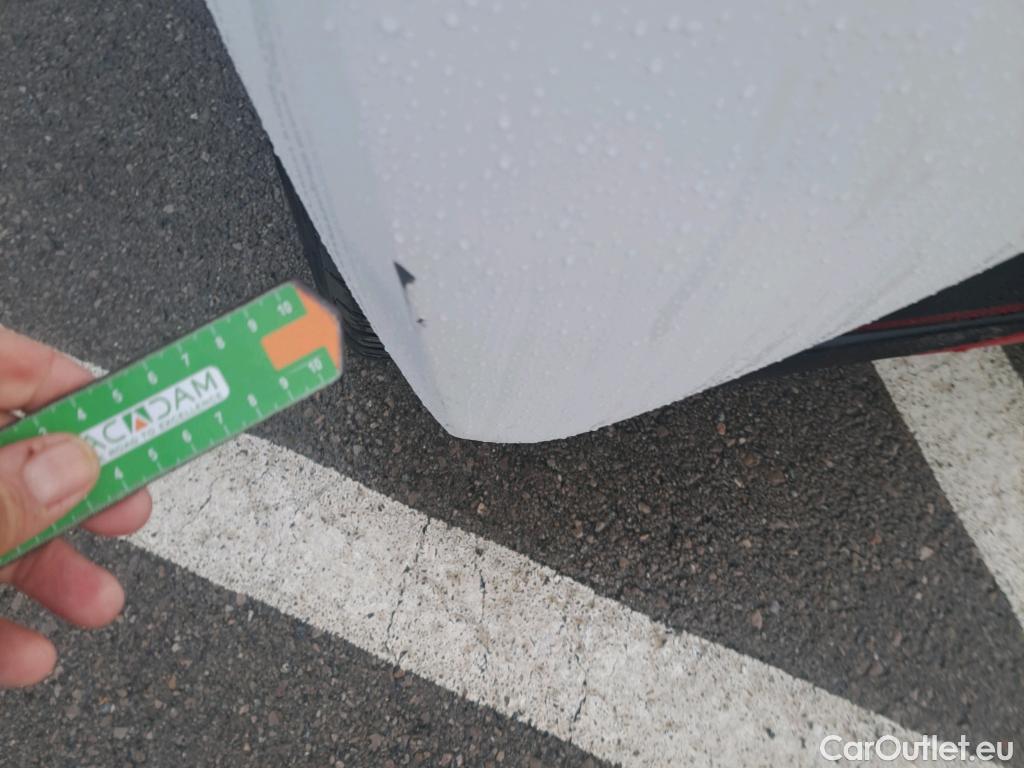  Toyota  Aygo TOYOTA  / 2018 / 5P / minicoche 1.0 70 x-play #7