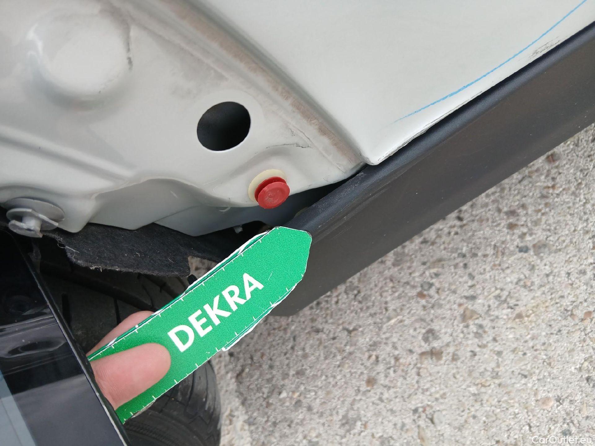  Mini  Mini   / 2021 / 3P / berlina con portón COOPER #31