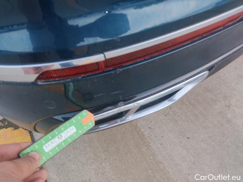  Volkswagen  Tiguan VOLKSWAGEN  / 2020 / 5P / todoterreno R-Line 2.0 TDI 110kW (150CV) DSG #24