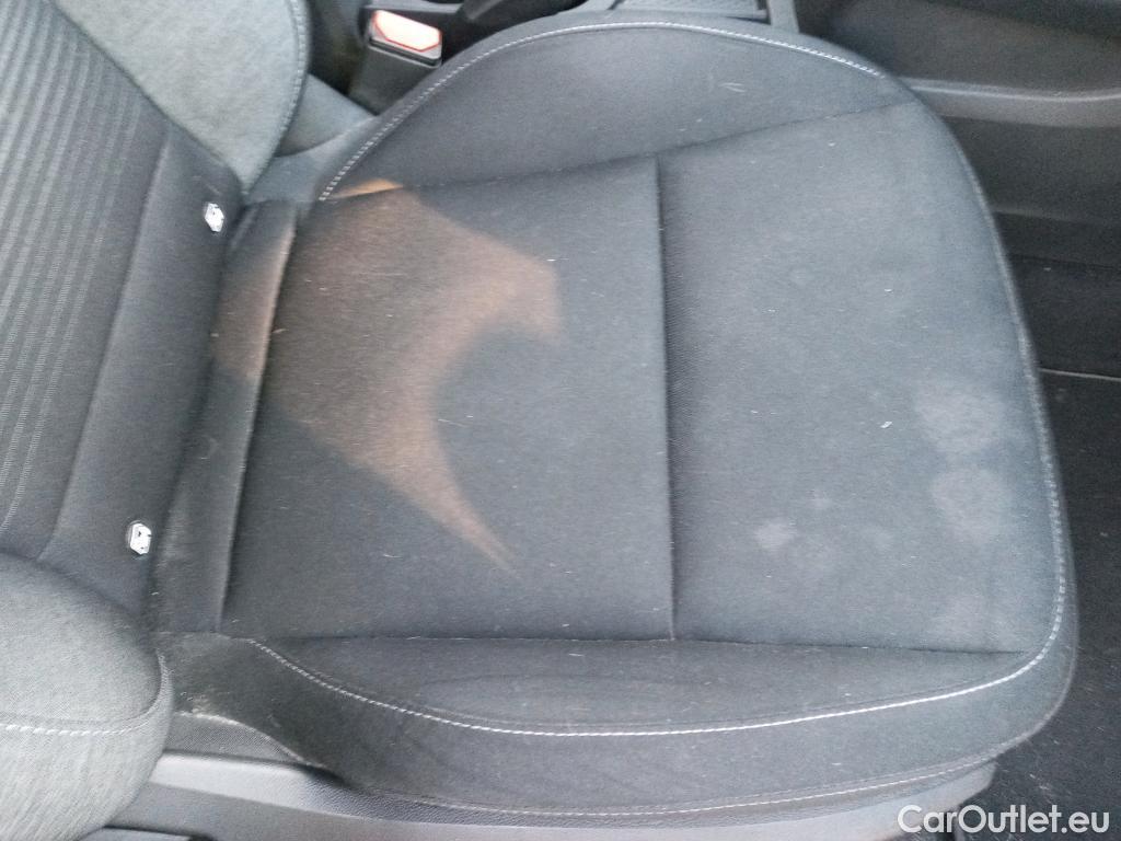  Renault  Captur RENAULT  / 2019 / 5P / todoterreno Intens TCe 90 (AC) #7