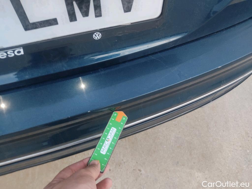  Volkswagen  Tiguan VOLKSWAGEN  / 2020 / 5P / todoterreno R-Line 2.0 TDI 110kW (150CV) DSG #22