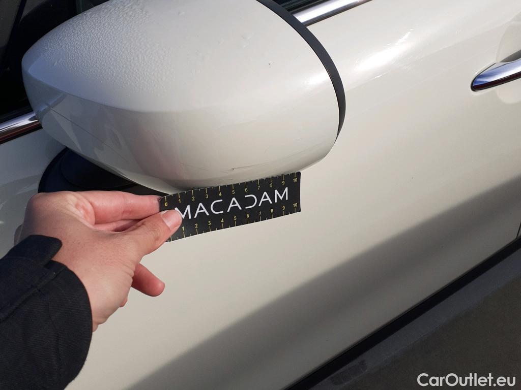  Mini  Cooper MINI MINI / 2014 / 5P / berlina con portón ONE 5 PUERTAS (CX) #34