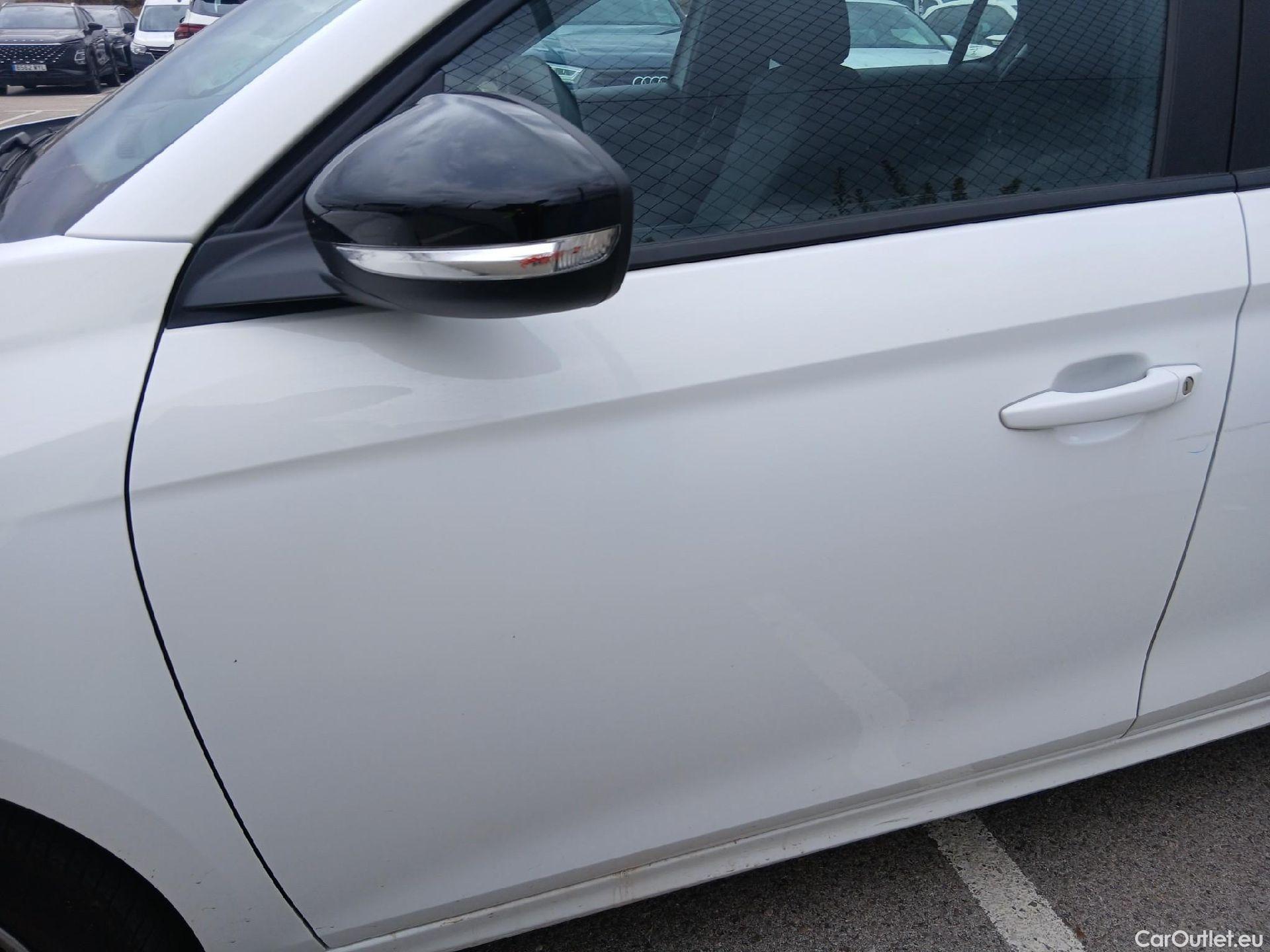  Opel  Corsa OPEL  / 2019 / 5P / berlina con portón 1.2T XHL 74kW (100CV) Edition #13