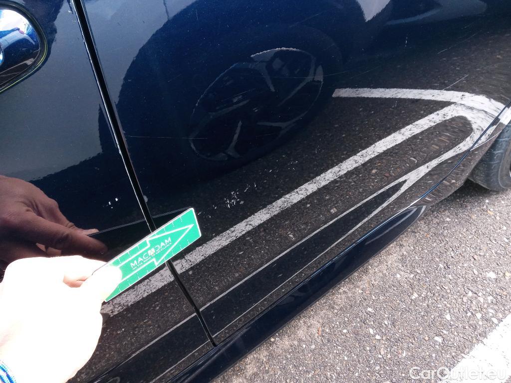  Toyota  Corolla TOYOTA  / 2019 / 5P / berlina con portón 2.0 180H ADVANCE E-CVT #25