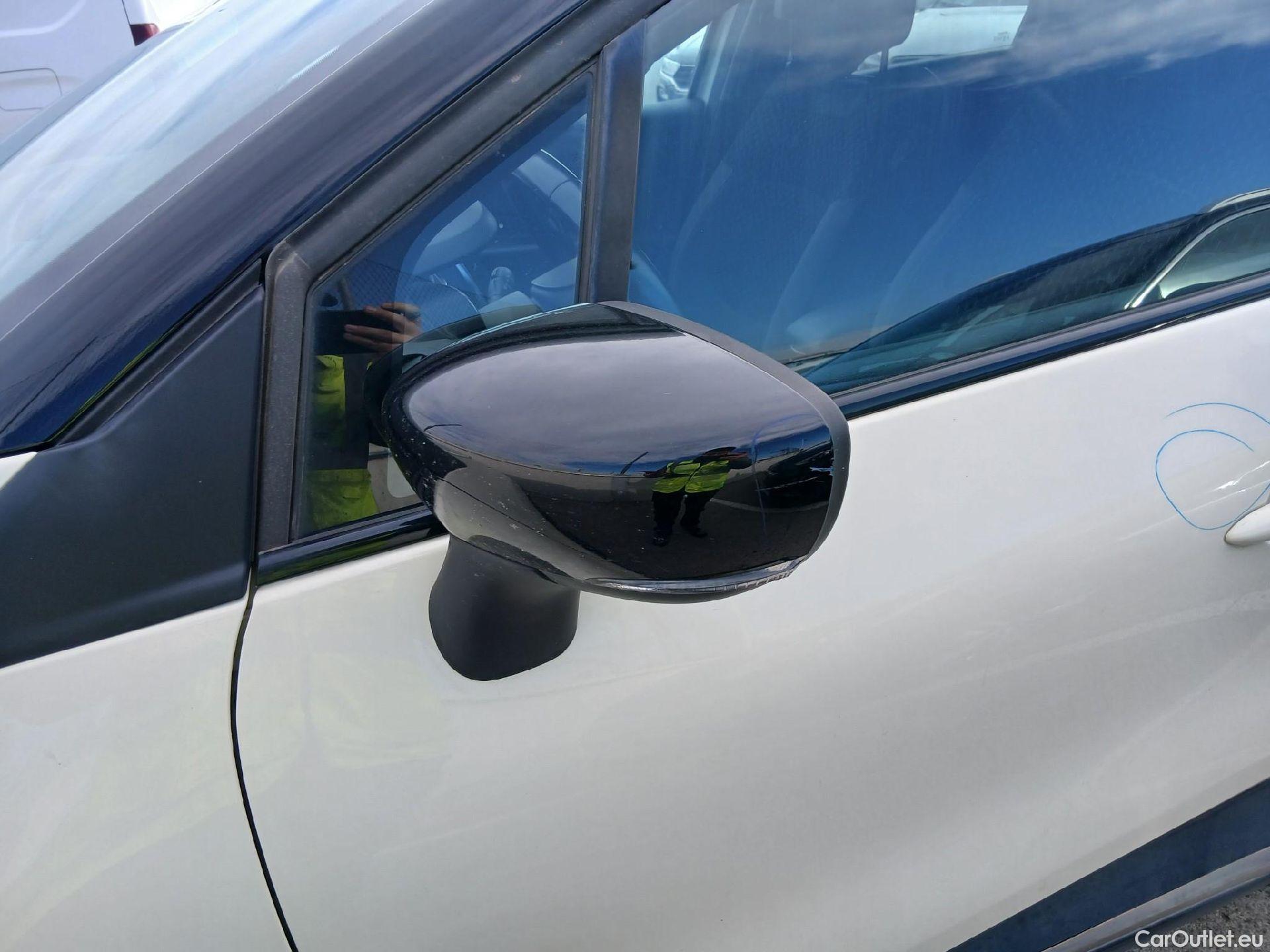  Renault  Captur  Zen 0.9 TCe 90CV MT5 E6 #32