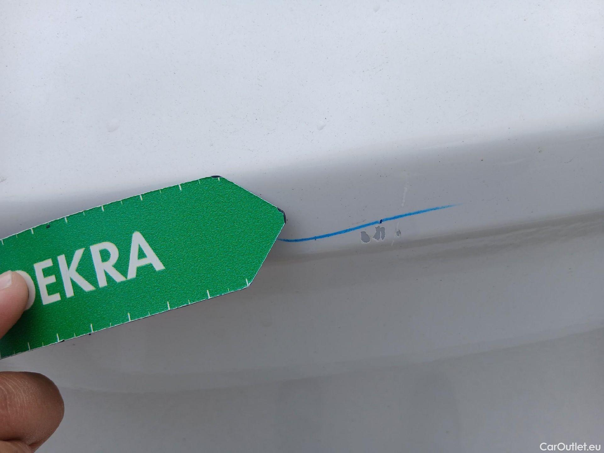  Opel  Corsa OPEL  / 2019 / 5P / berlina con portón 1.2T XHL 74kW (100CV) Edition #25