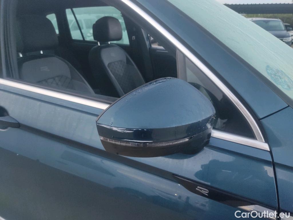  Volkswagen  Tiguan VOLKSWAGEN  / 2020 / 5P / todoterreno R-Line 2.0 TDI 110kW (150CV) DSG #28