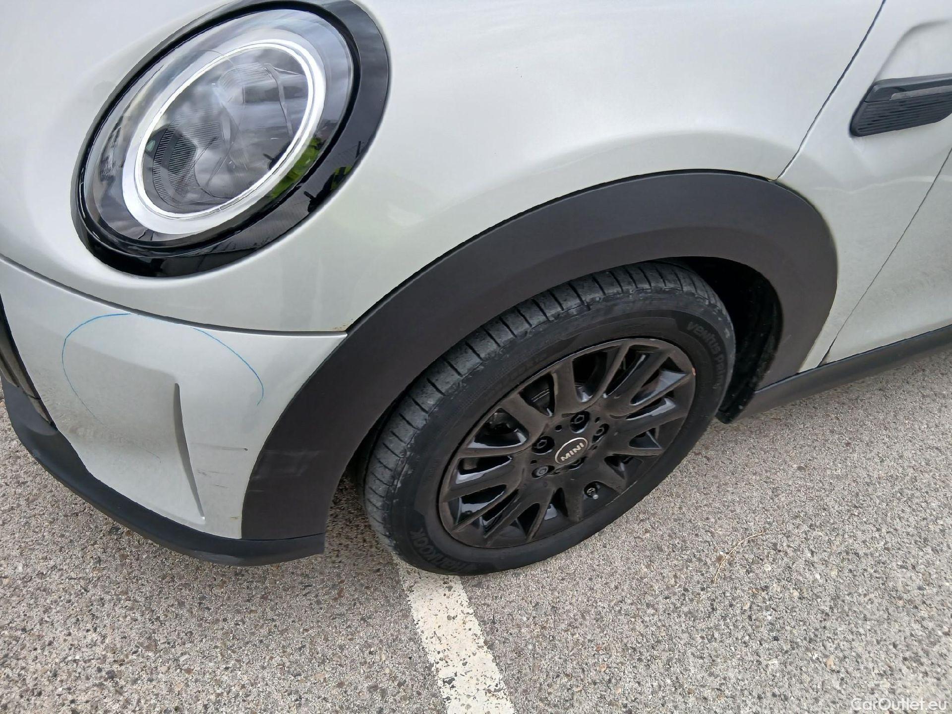  Mini  Mini   / 2021 / 3P / berlina con portón COOPER #17