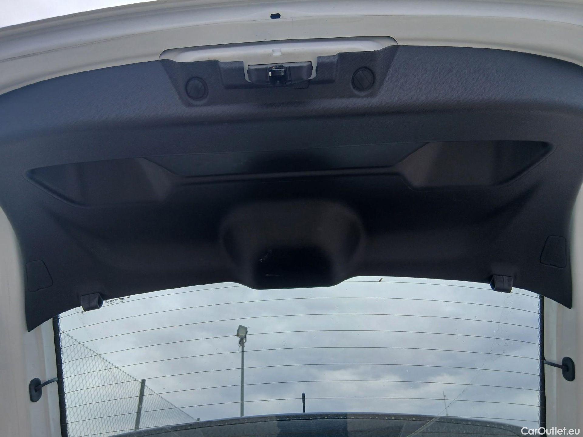  Opel  Corsa OPEL  / 2019 / 5P / berlina con portón 1.2T XHL 74kW (100CV) Edition #28