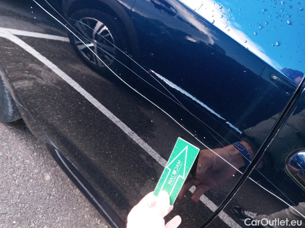  Toyota  Corolla TOYOTA  / 2019 / 5P / berlina con portón 2.0 180H ADVANCE E-CVT #27