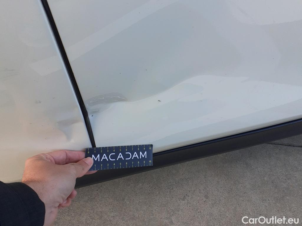  Mini  Cooper MINI MINI / 2014 / 5P / berlina con portón ONE 5 PUERTAS (CX) #2