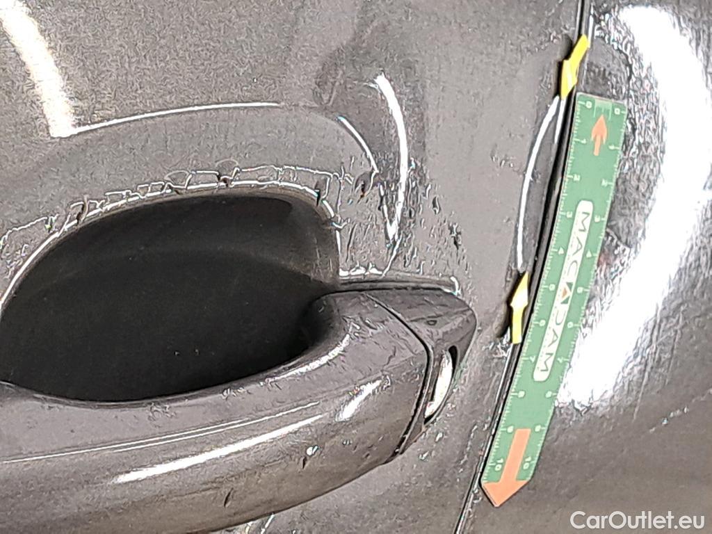  Citroen  C3 CITROEN  5p Berline PureTech 110 S&S BVM6 Shine Business #1