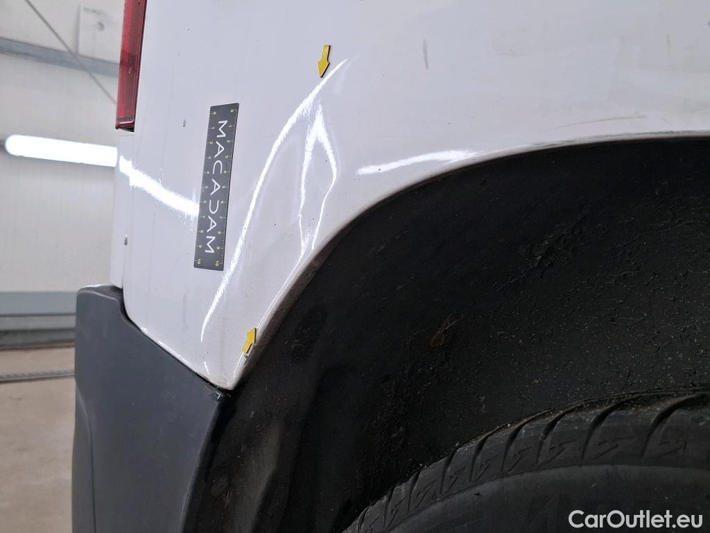  Citroen  Berlingo  Fourgon Club M 650 1.5 BlueHDi 75CV BVM5 E6dT #2