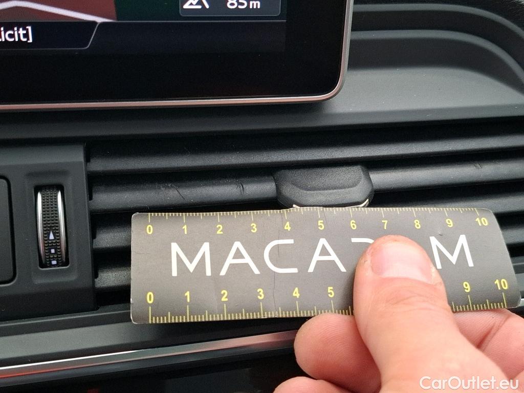  Audi  Q5  avus quattro 2.0 TDI 190CV BVA7 E6 #4