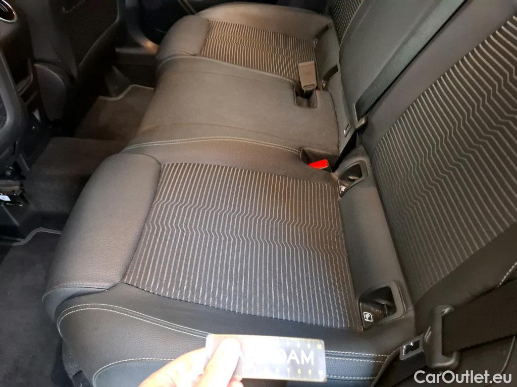  Mercedes  GLA MERCEDES-BENZ  / 2020 / 5P / SUV 1.3  250 e BUSINESS LINE DCT #5