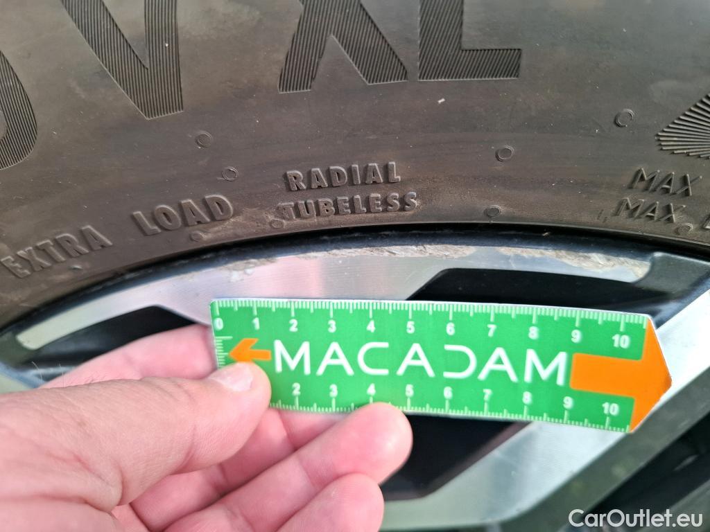  Hyundai  Santa Fe  Executive Hybrid 2WD 1.6 T-GDi 230CV BVA6 7 Sieges E6d #3