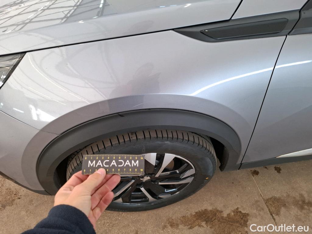  Peugeot  2008  Allure Business 1.5 HDi 130CV BVA8 E6d #63