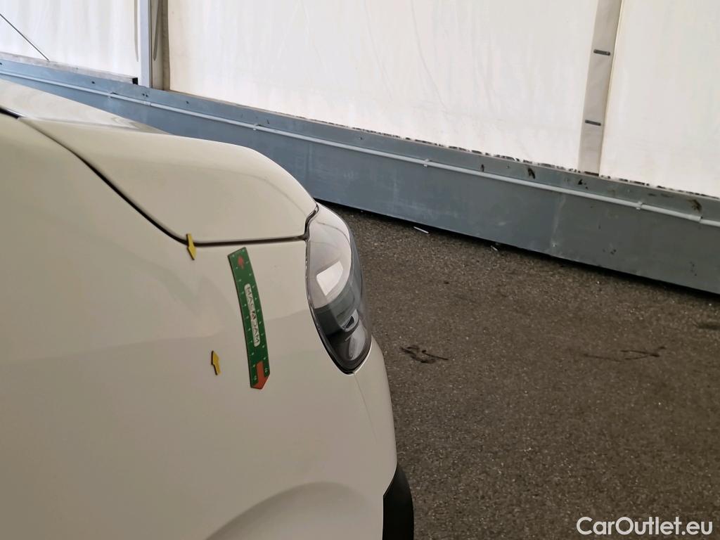  Citroen  Jumpy  Fourgon Club M 2.0 BlueHDi 120CV BVM6 E6dT #37