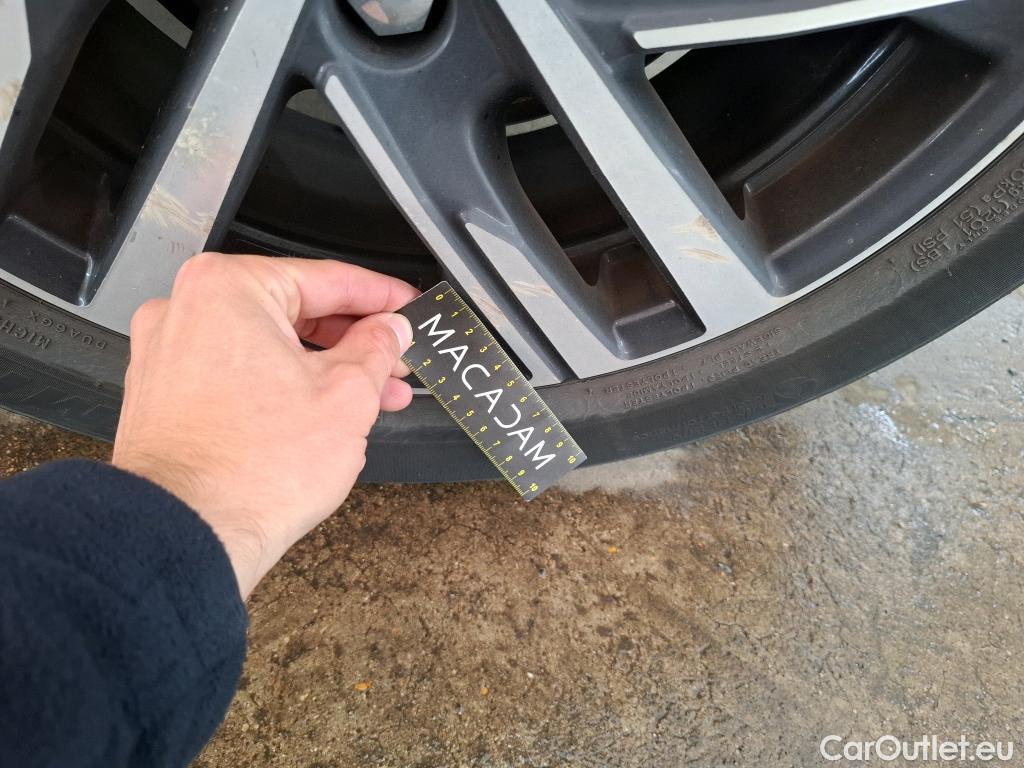  Peugeot  208  Allure Business 1.5 HDi 100CV BVM6 E6d #44