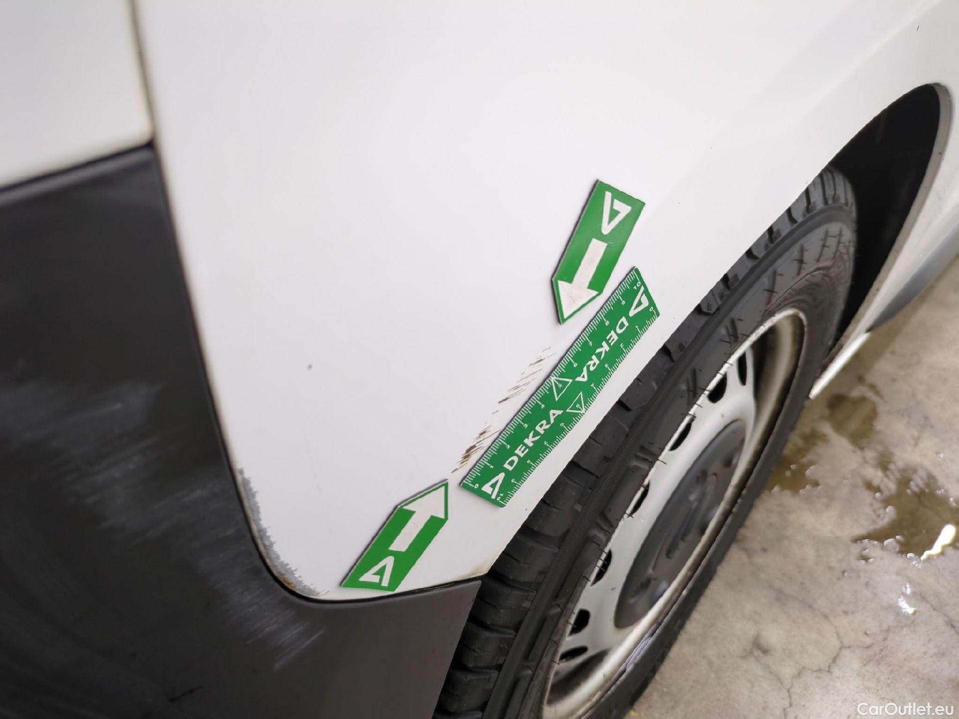  Citroen  Jumpy  Fourgon Business M 1.6 BlueHDi 95CV BVM5 E6 #47