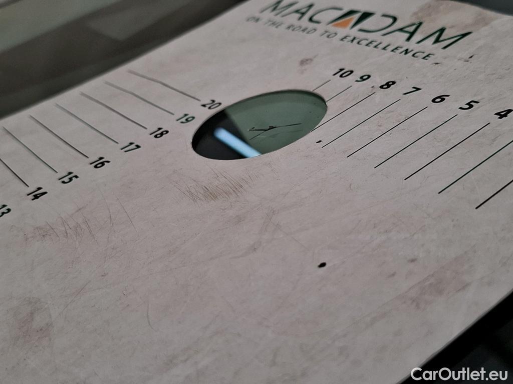  Peugeot  208  Allure Business 1.5 HDi 100CV BVM6 E6d #2