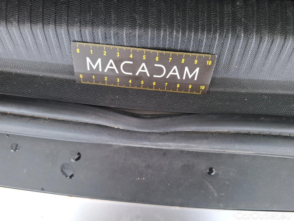  Peugeot  2008  Allure Business 1.5 HDi 130CV BVA8 E6d #82