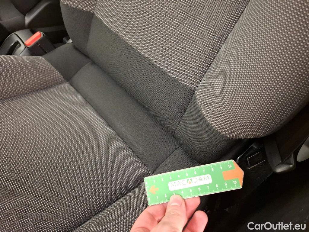  Citroen  C3  Société Feel Nav 1.5 BlueHDI 100CV BVM5 E6dT #19