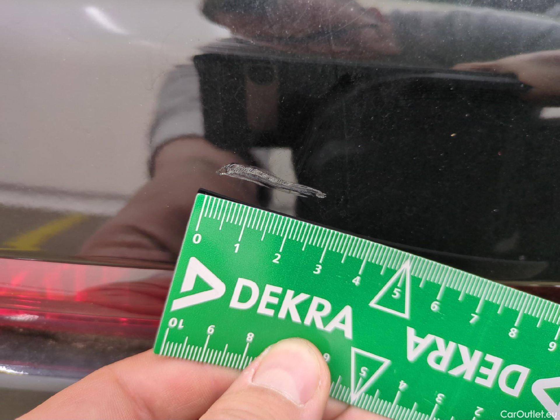  Peugeot  208  Affaire Premium Pack 1.5 HDi 100CV BVM5 E6dT #44