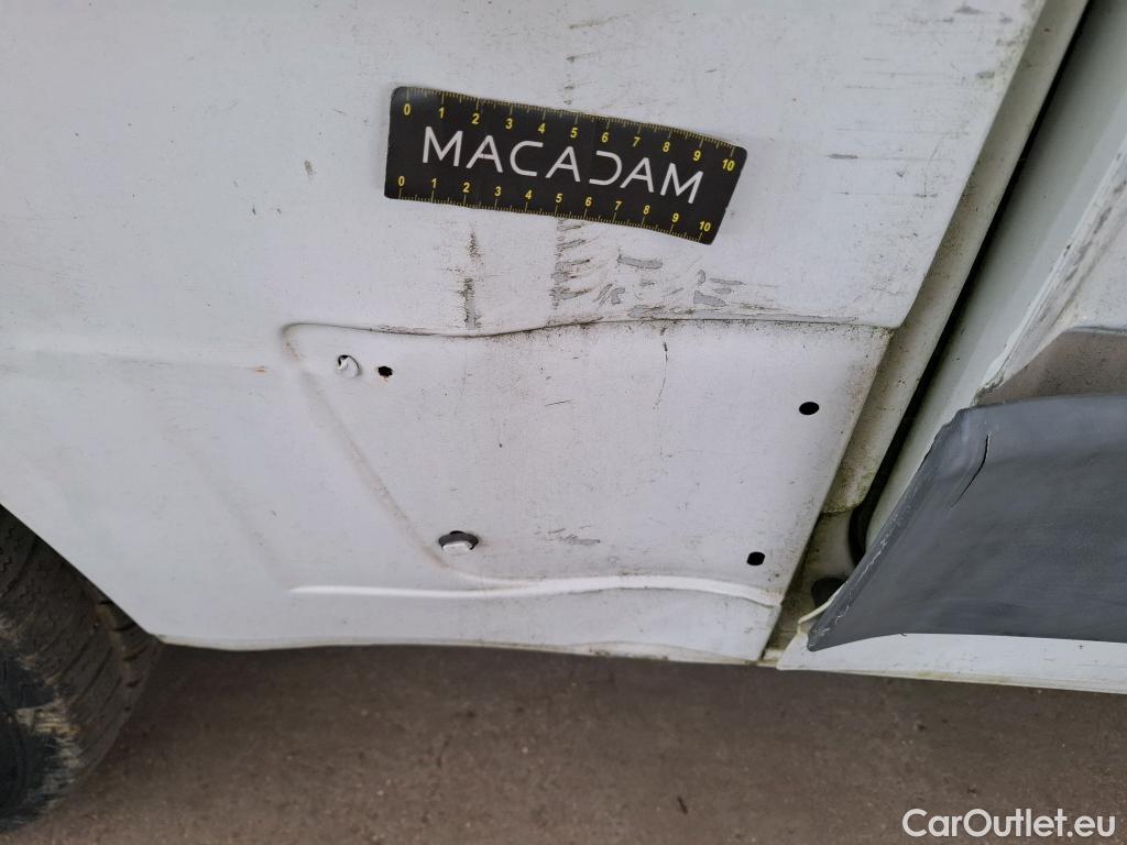  Citroen  Jumper CITROEN  VU 4p VNA 33 L2H2 HDI 130 Business fourgon tôlé #16