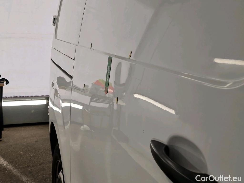  Citroen  Jumpy  Fourgon Club M 2.0 BlueHDi 120CV BVM6 E6dT #19