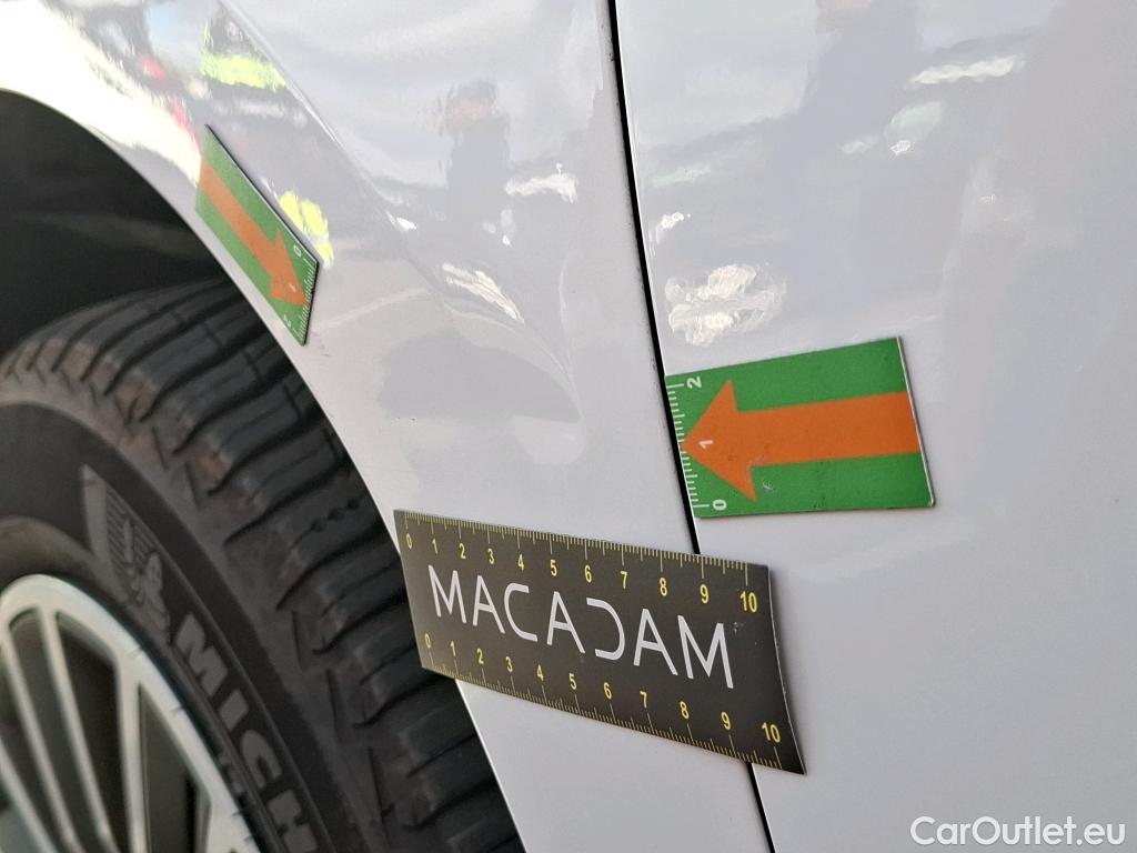  Peugeot  2008 PEUGEOT  / 2016 / 5P / Crossover Puretech 110 S&S ACTIVE #4