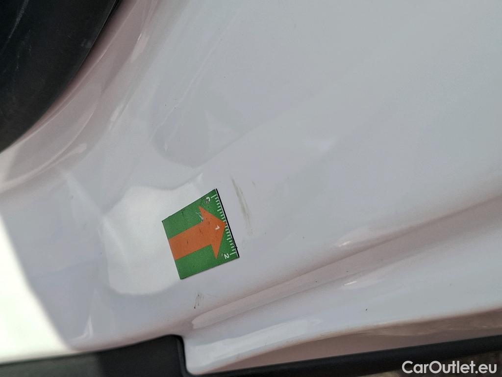  Peugeot  2008 PEUGEOT  / 2016 / 5P / Crossover Puretech 110 S&S ACTIVE #6