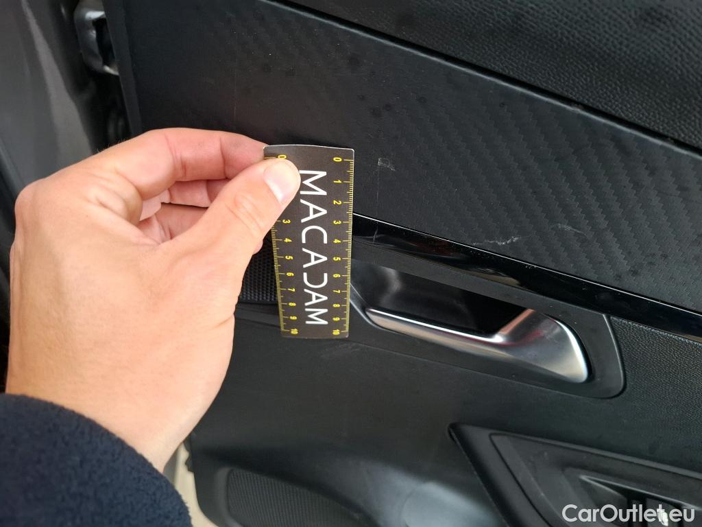  Peugeot  2008  Allure Business 1.5 HDi 130CV BVA8 E6d #37