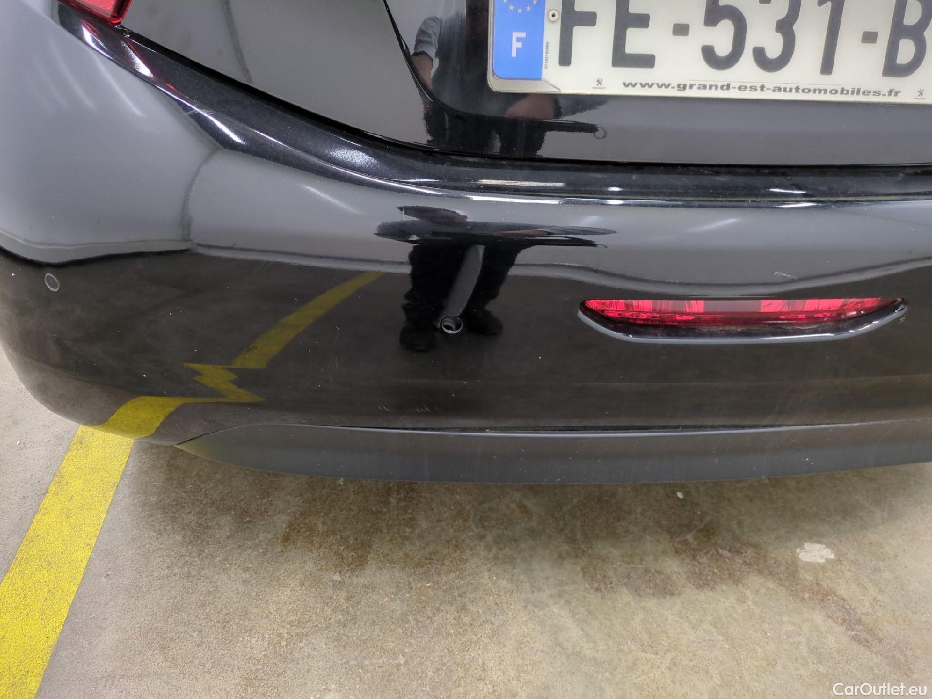  Peugeot  208  Affaire Premium Pack 1.5 HDi 100CV BVM5 E6dT #41