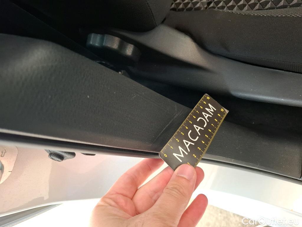  Nissan  Micra NISSAN   2016  5P  Berline IGT 92 Business Edition #2