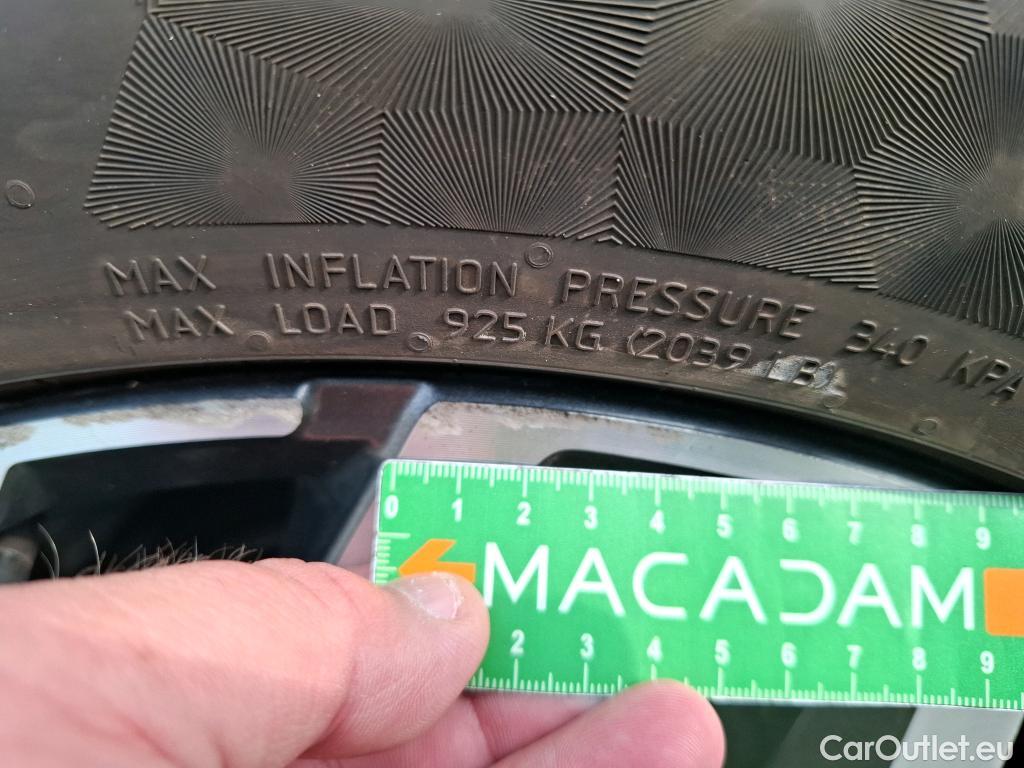  Hyundai  Santa Fe  Executive Hybrid 2WD 1.6 T-GDi 230CV BVA6 7 Sieges E6d #4