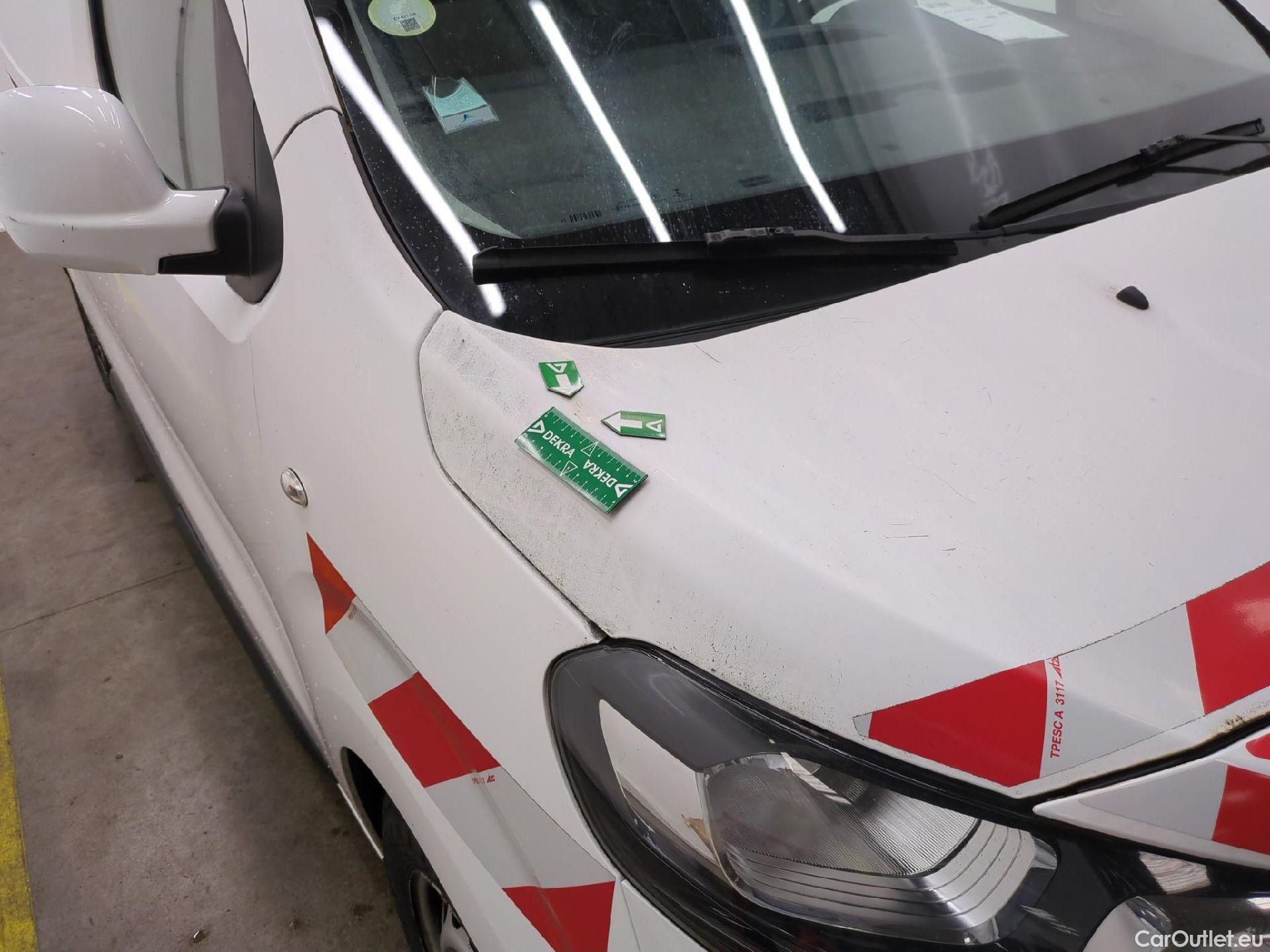  Citroen  Jumpy  Fourgon Business M 1.6 BlueHDi 95CV BVM5 E6 #40