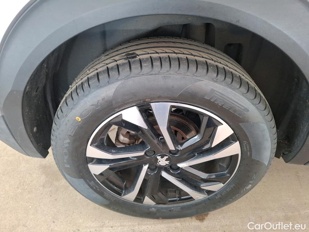  Peugeot  2008  Allure Business 1.5 HDi 130CV BVA8 E6d #52